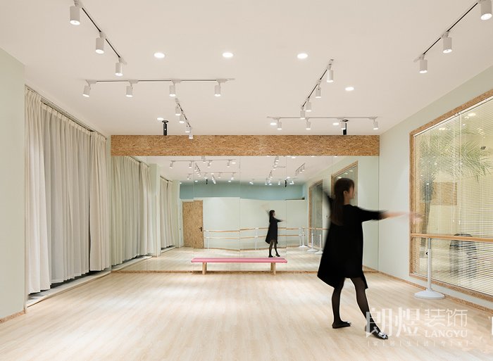 舞蹈培訓學校裝修設(shè)計效果圖