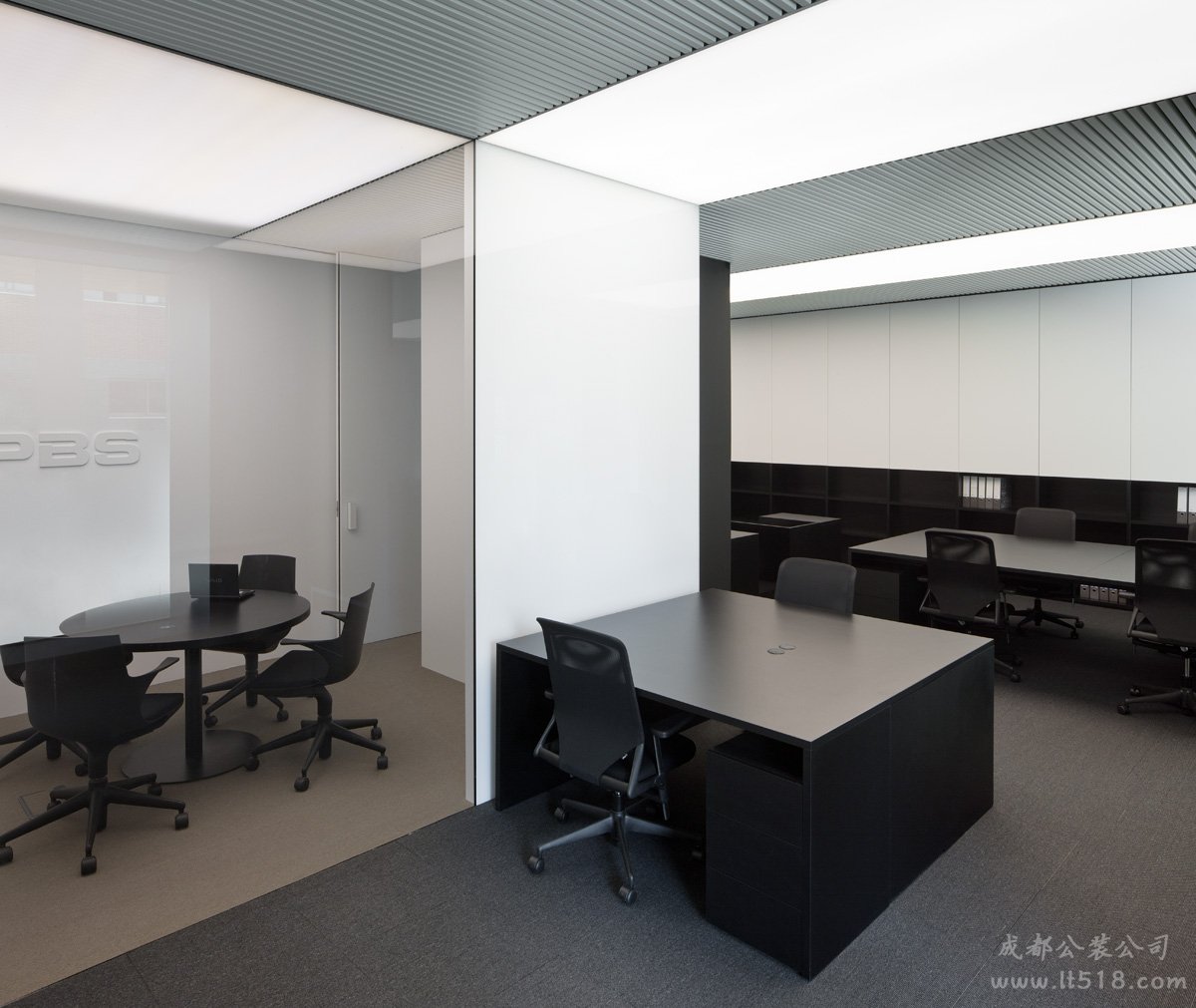 成都辦公室裝修哪家好？辦公室裝修應(yīng)該注意什么？