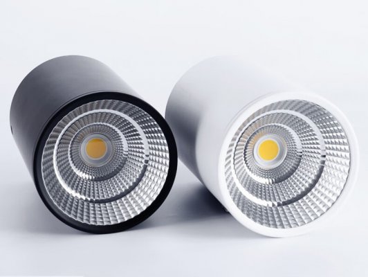 成都辦公室筒燈怎么選擇？裝修時(shí)記住這三點(diǎn)