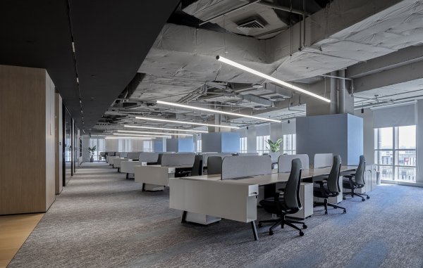 鋼結(jié)構(gòu)廠(chǎng)房辦公室裝修的消防與安全規(guī)范指南